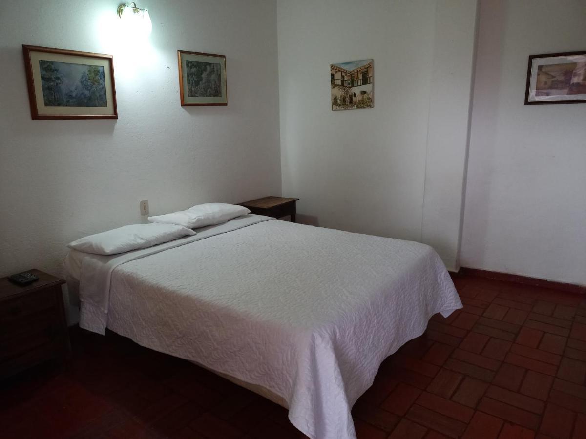 Bed and Breakfast Hospederia La Roca Plaza Principal à Boyacá Extérieur photo