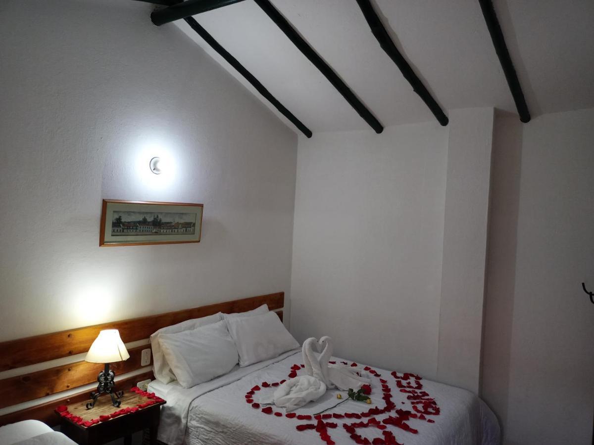 Bed and Breakfast Hospederia La Roca Plaza Principal à Boyacá Extérieur photo